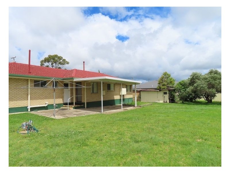 76 Sugarloaf Road, Stanthorpe QLD 4380