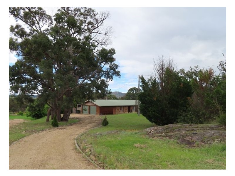 8 Pioneers Parade, Stanthorpe QLD 4380