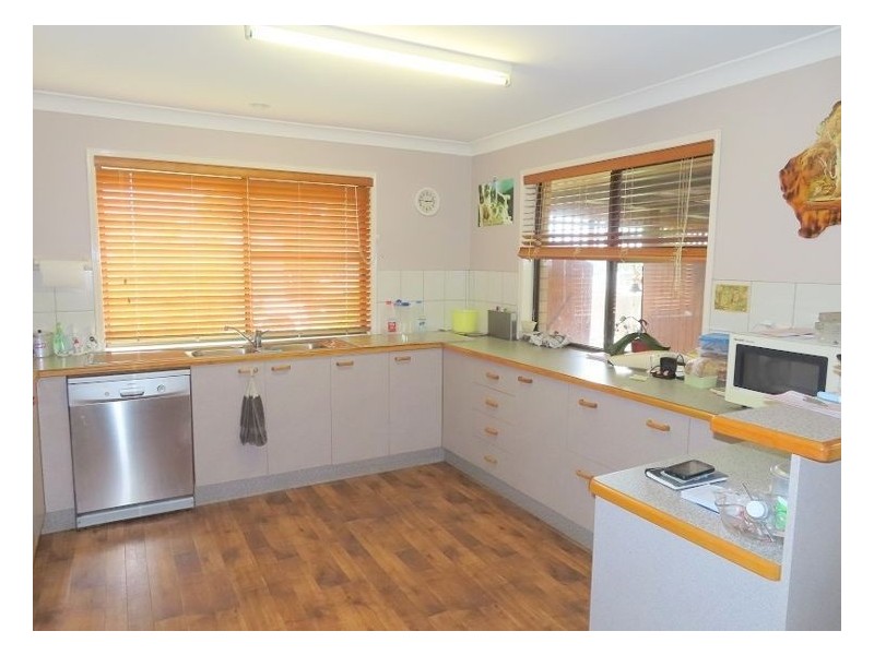43 Bassel Road, Stanthorpe QLD 4380