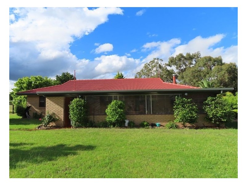 43 Bassel Road, Stanthorpe QLD 4380