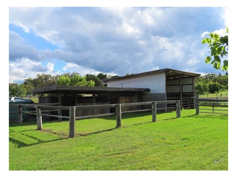 43 Bassel Road, Stanthorpe QLD 4380