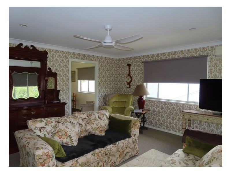 6 Kilpa Street, Stanthorpe QLD 4380