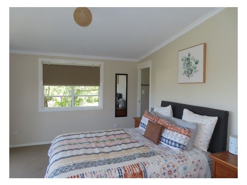 1383 Eukey Road, Ballandean QLD 4382