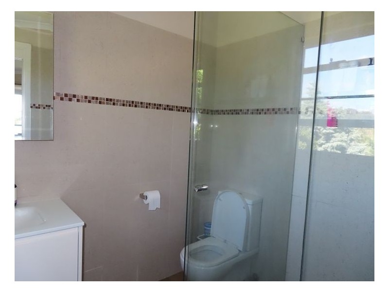 1383 Eukey Road, Ballandean QLD 4382