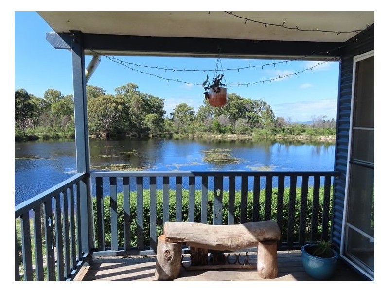 1383 Eukey Road, Ballandean QLD 4382