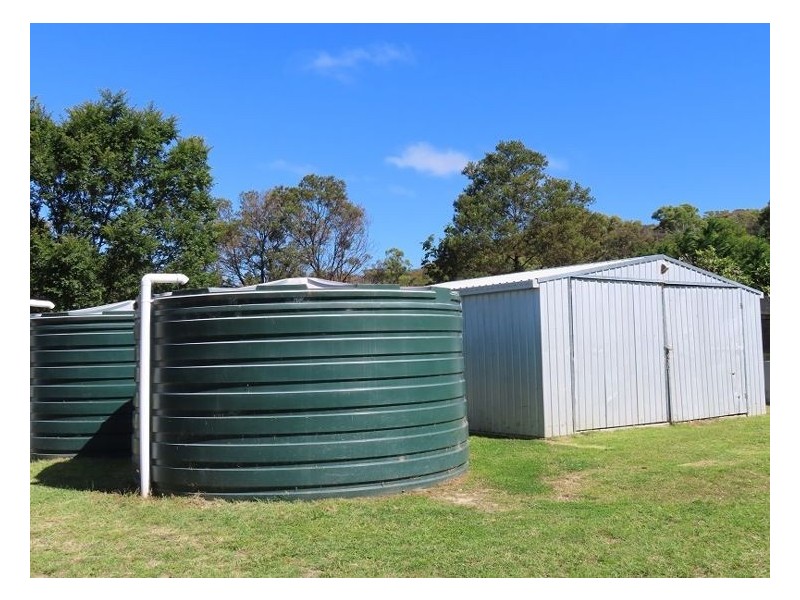 1383 Eukey Road, Ballandean QLD 4382