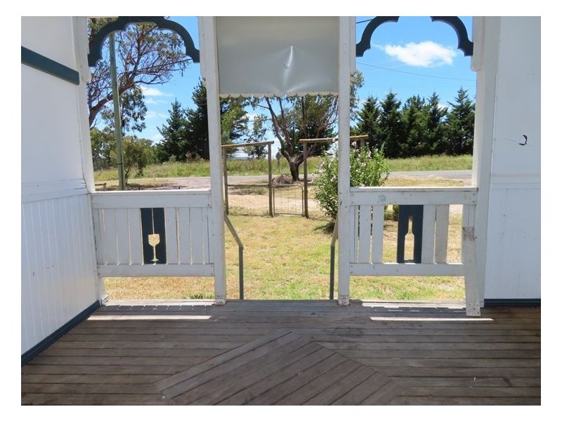 6 Thorndale Road, Stanthorpe QLD 4380