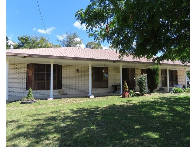2 Recreation Crescent, Stanthorpe QLD 4380