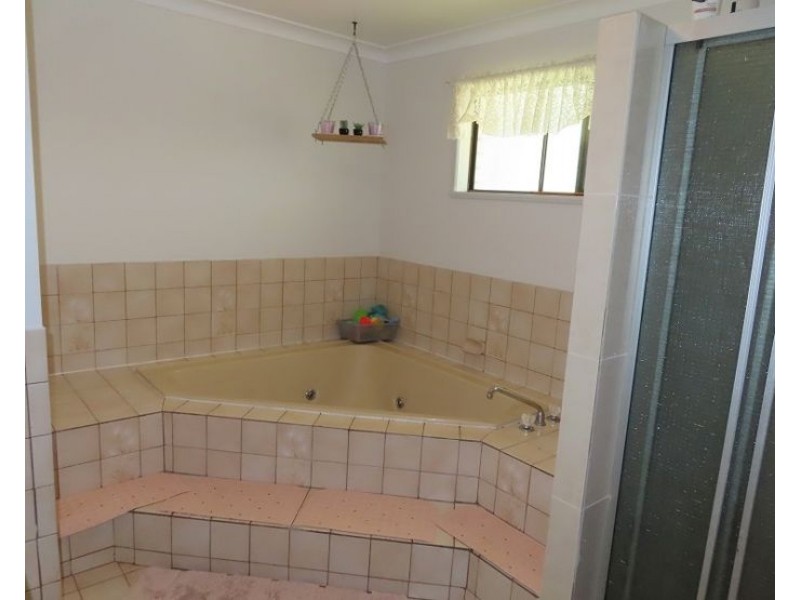 2 Recreation Crescent, Stanthorpe QLD 4380