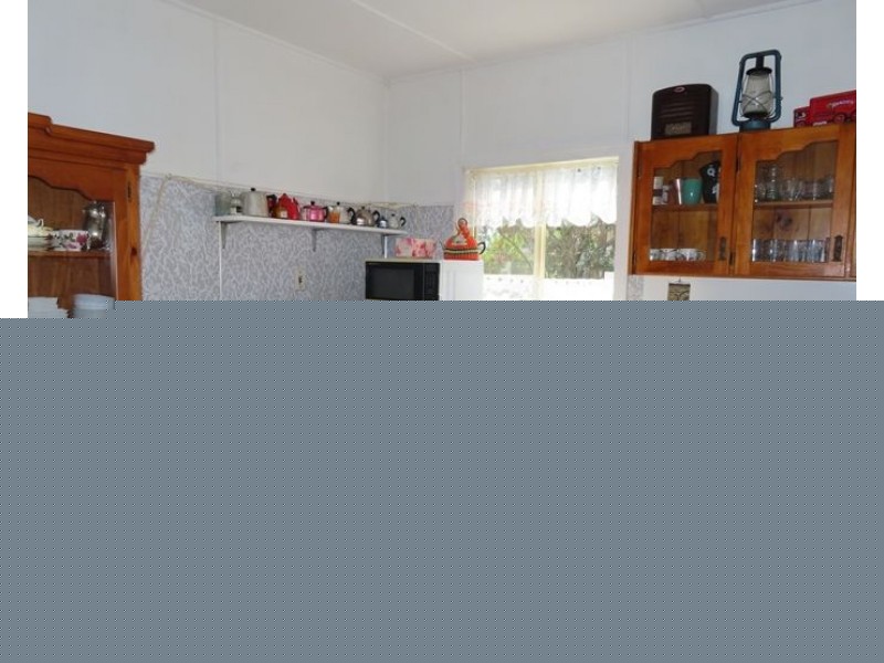 61 College Road, Stanthorpe QLD 4380