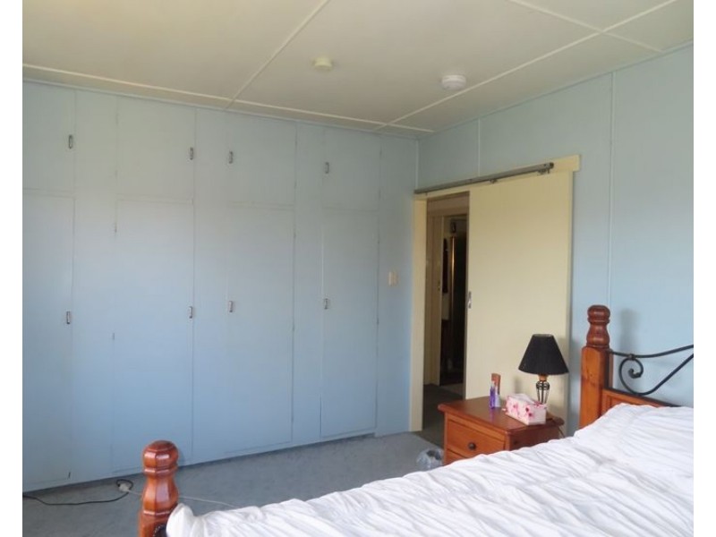 61 College Road, Stanthorpe QLD 4380