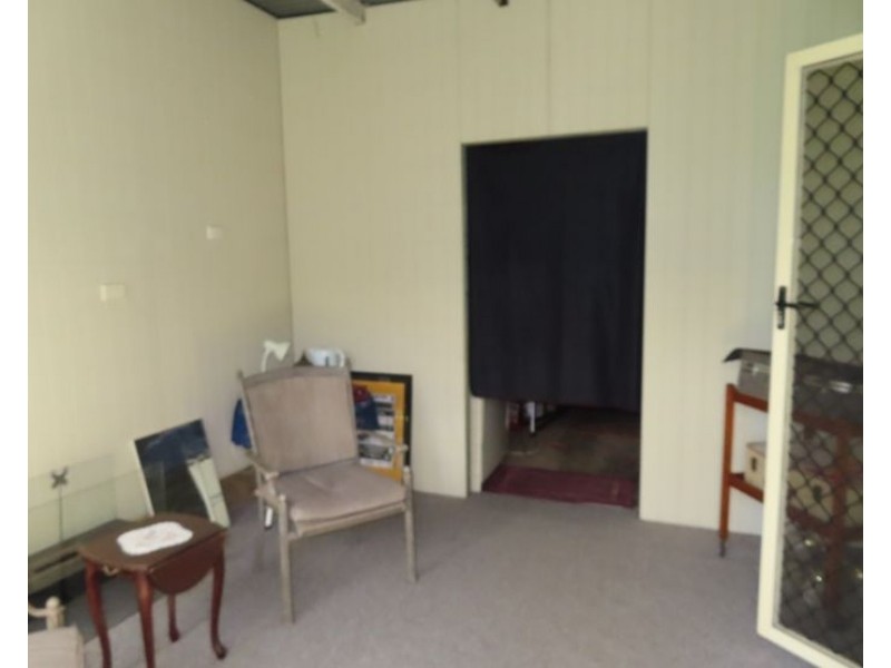 61 College Road, Stanthorpe QLD 4380