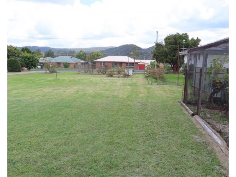 7 Wattle Court, Stanthorpe QLD 4380