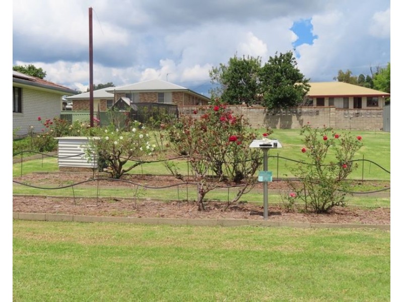 7 Wattle Court, Stanthorpe QLD 4380