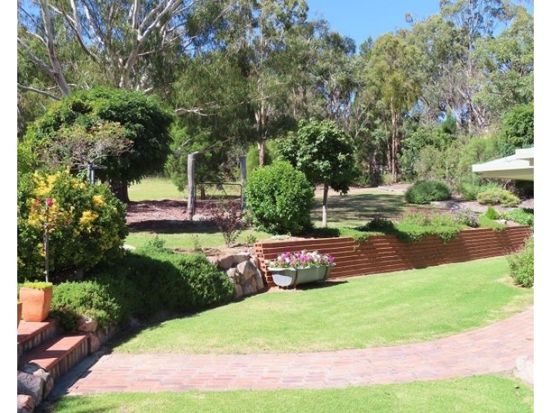 139 Hale Haven Drive, Stanthorpe QLD 4380