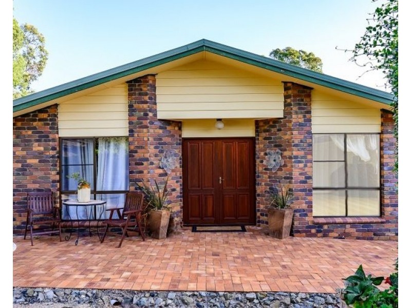 39 Brunckhorst Avenue, Stanthorpe QLD 4380