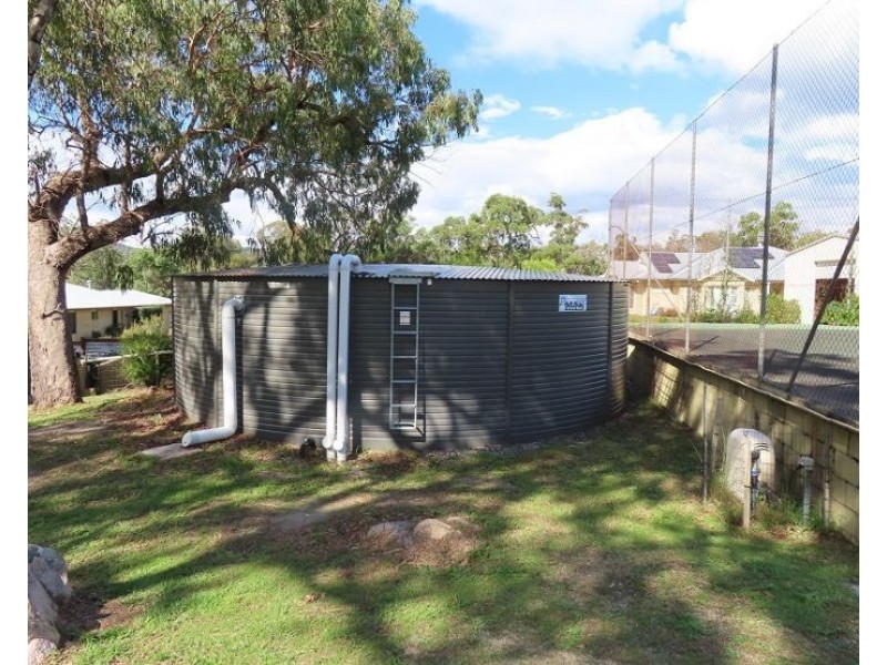 54 Kingston Road, Stanthorpe QLD 4380