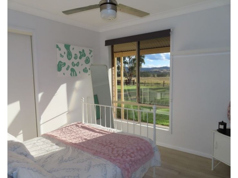 51 McMeniman Road, Ballandean QLD 4382