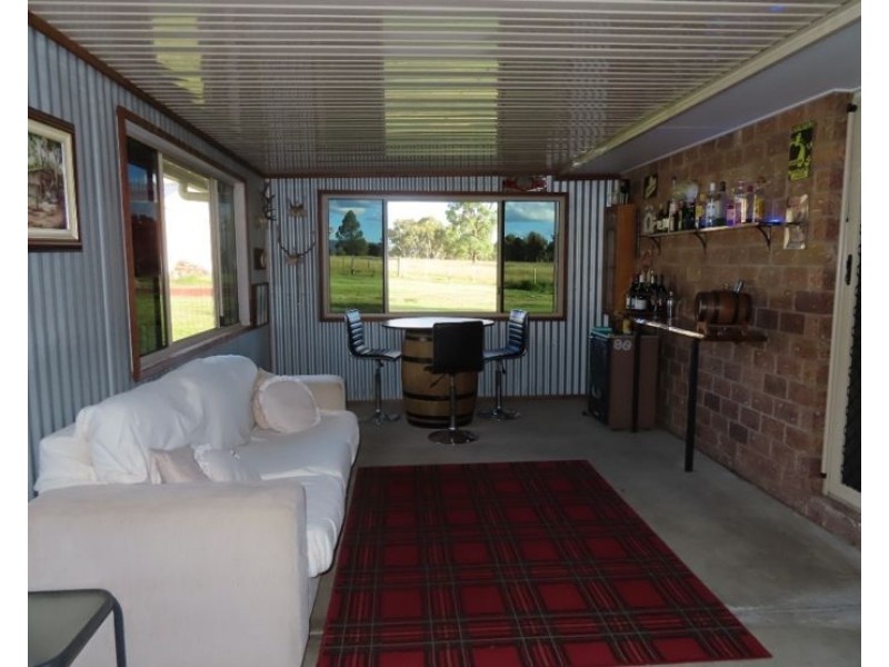 51 McMeniman Road, Ballandean QLD 4382