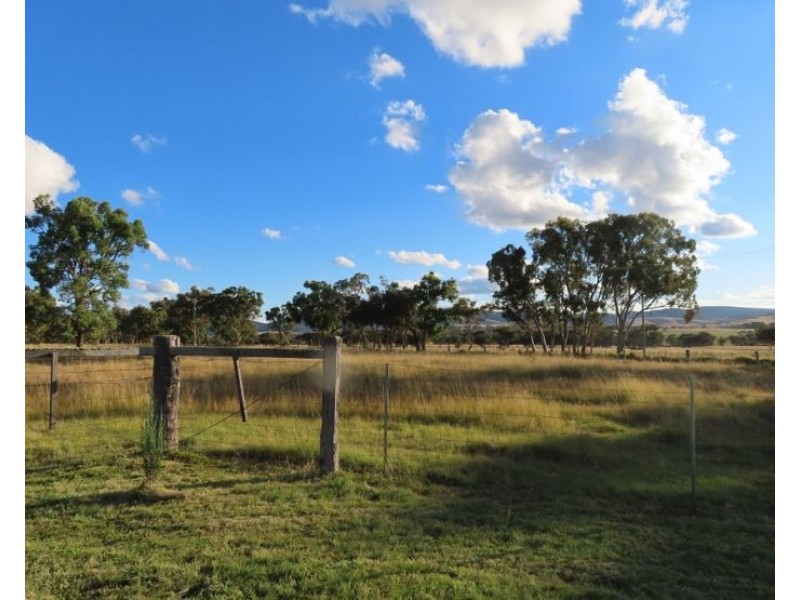 51 McMeniman Road, Ballandean QLD 4382