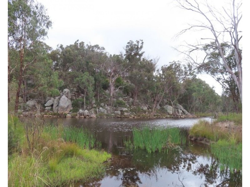 429 Amosfield Road, Stanthorpe QLD 4380