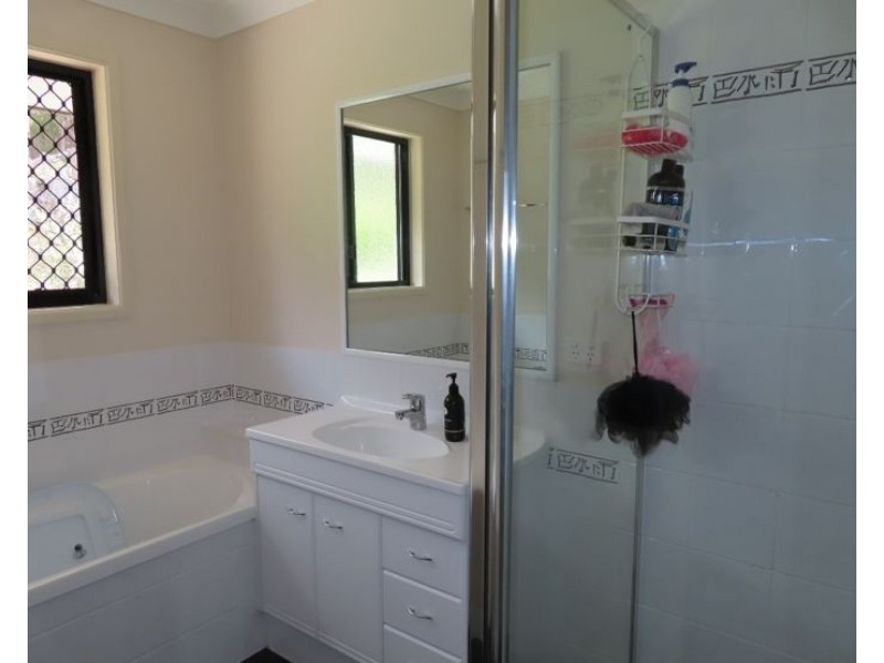 429 Amosfield Road, Stanthorpe QLD 4380