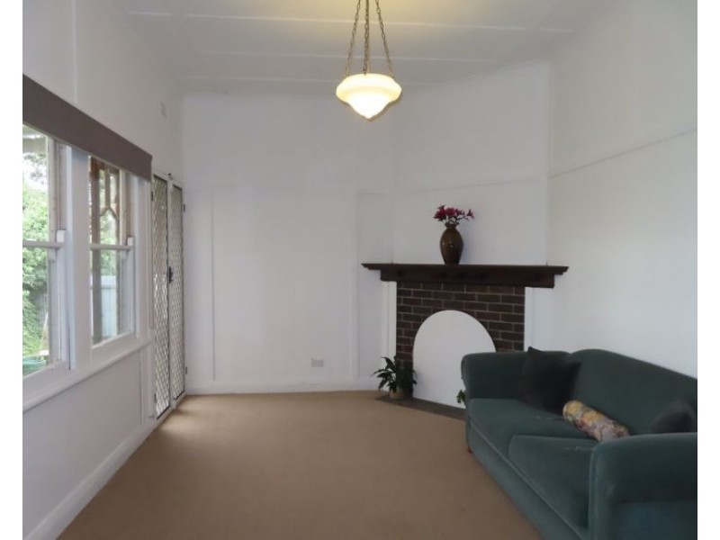 365 Rouse Street, Tenterfield NSW 2372