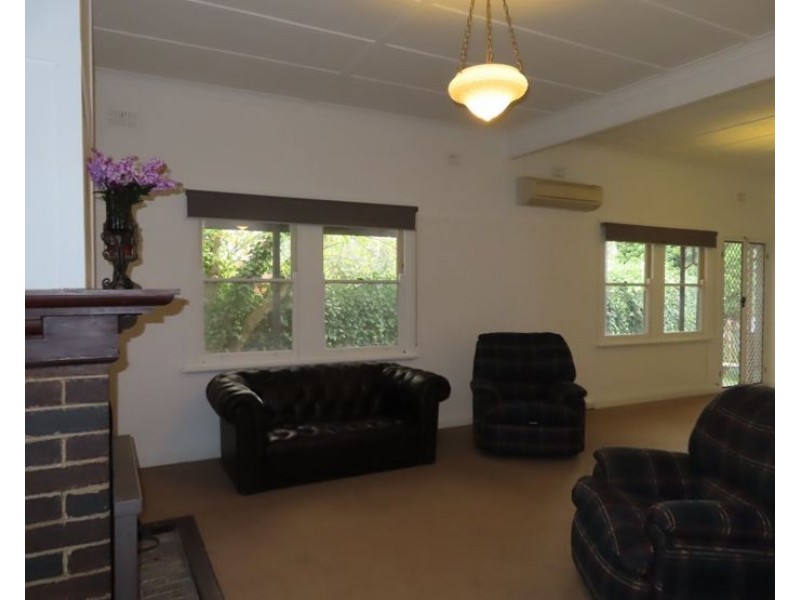 365 Rouse Street, Tenterfield NSW 2372