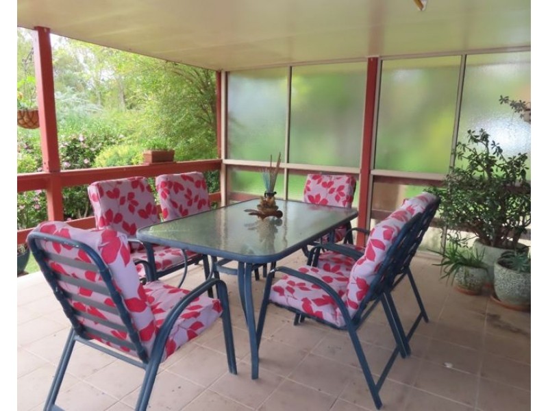60 Sugarloaf Road, Stanthorpe QLD 4380