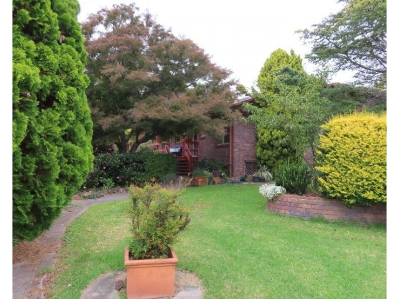 60 Sugarloaf Road, Stanthorpe QLD 4380