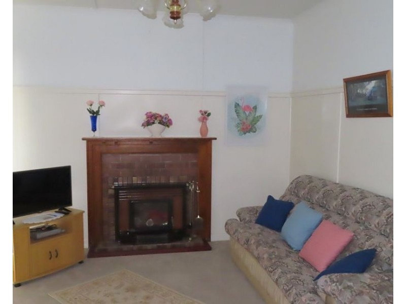 5 Granite Street, Stanthorpe QLD 4380
