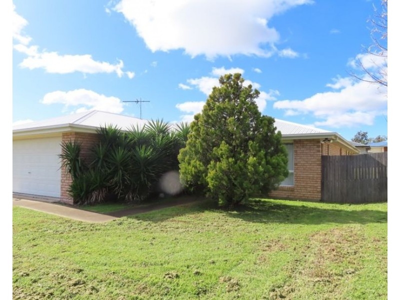 39 Britannia Street, Stanthorpe QLD 4380
