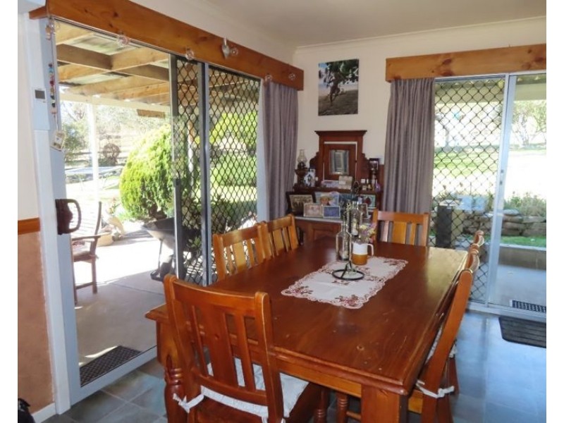 1561 Eukey Road, Eukey QLD 4380