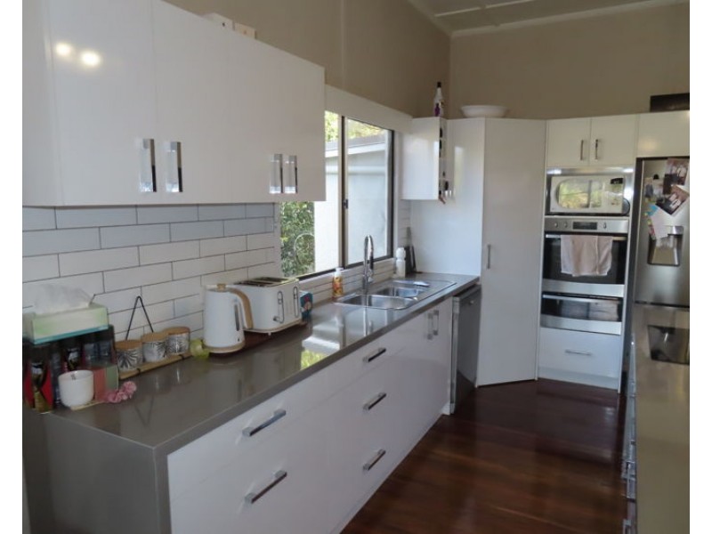 4 Ferris Street, Stanthorpe QLD 4380