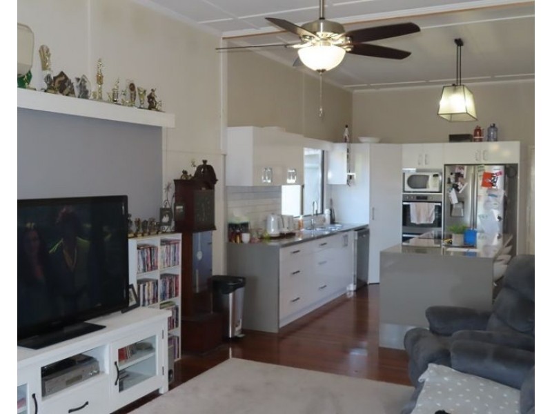 4 Ferris Street, Stanthorpe QLD 4380