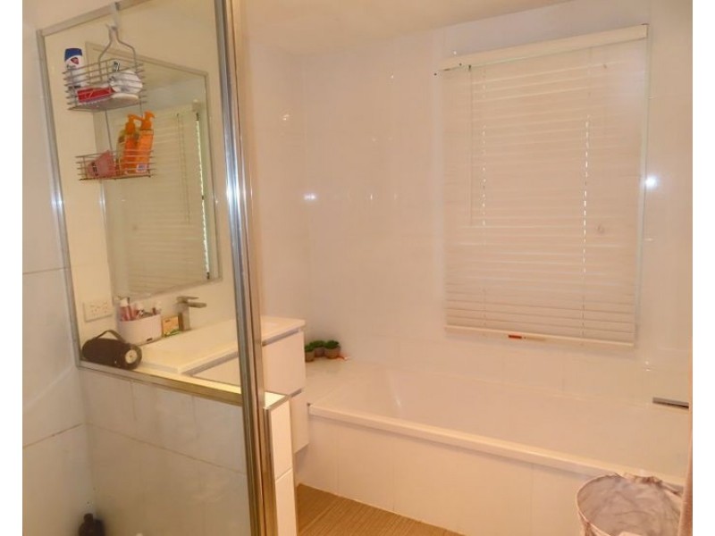 4 Ferris Street, Stanthorpe QLD 4380