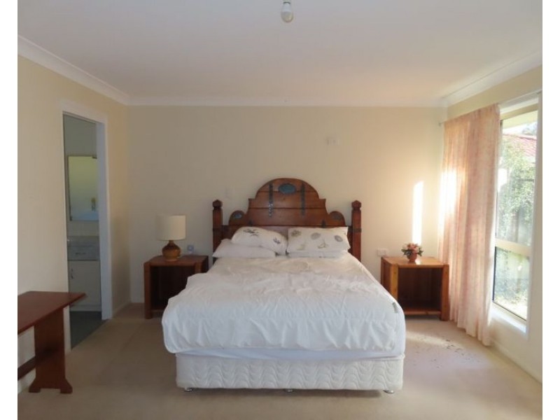 34 Granite Street, Stanthorpe QLD 4380