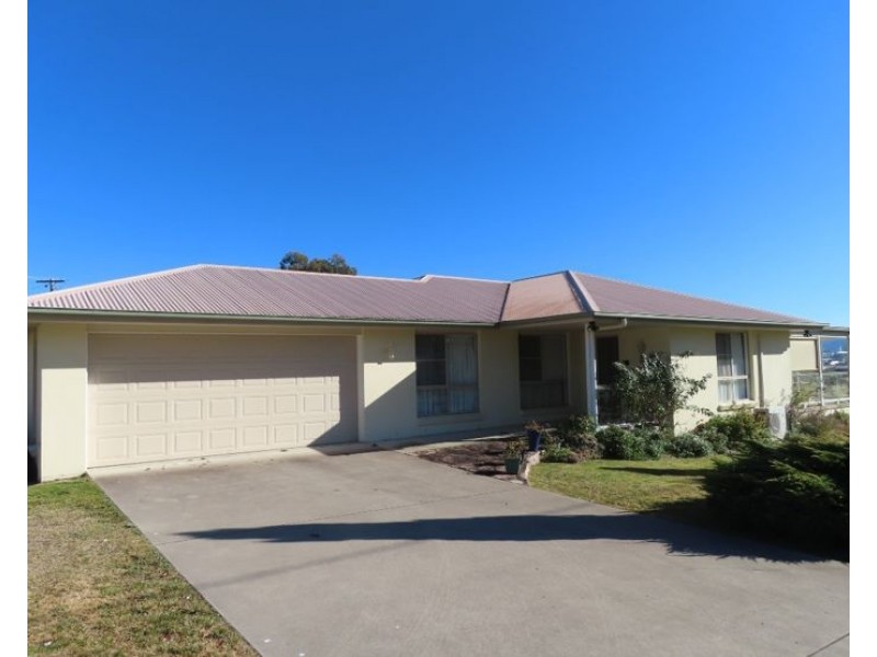 34 Granite Street, Stanthorpe QLD 4380