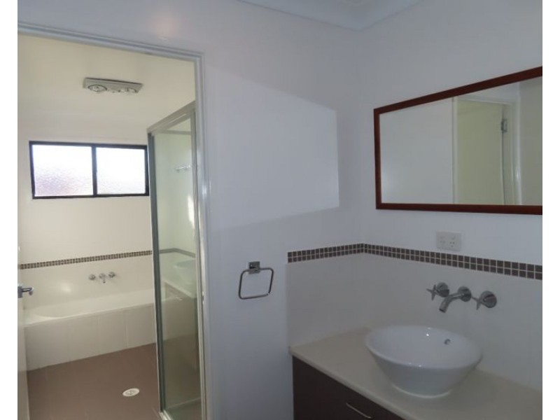 24 Ryan Street, Stanthorpe QLD 4380