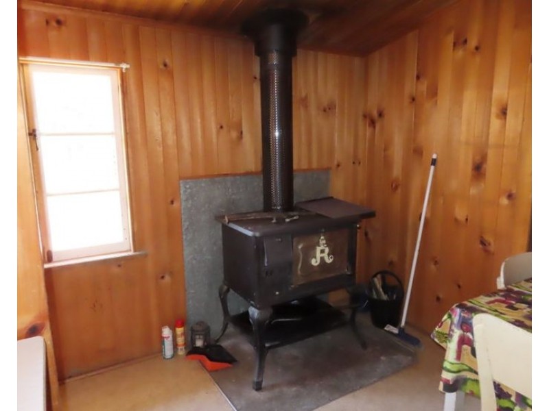 80 Pidgeon Road, Dalveen QLD 4374