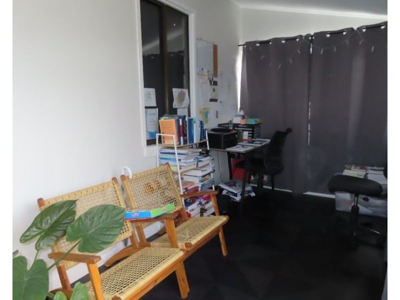 16 Granite Street, Stanthorpe QLD 4380