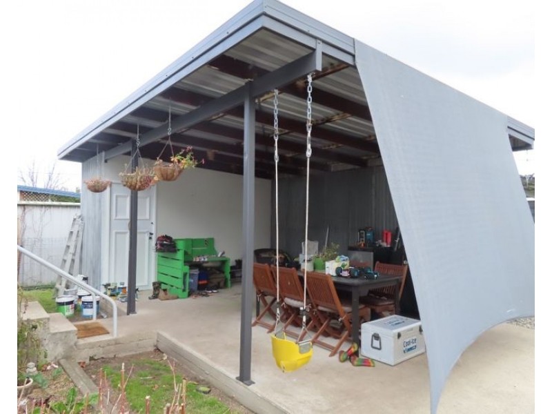 16 Granite Street, Stanthorpe QLD 4380