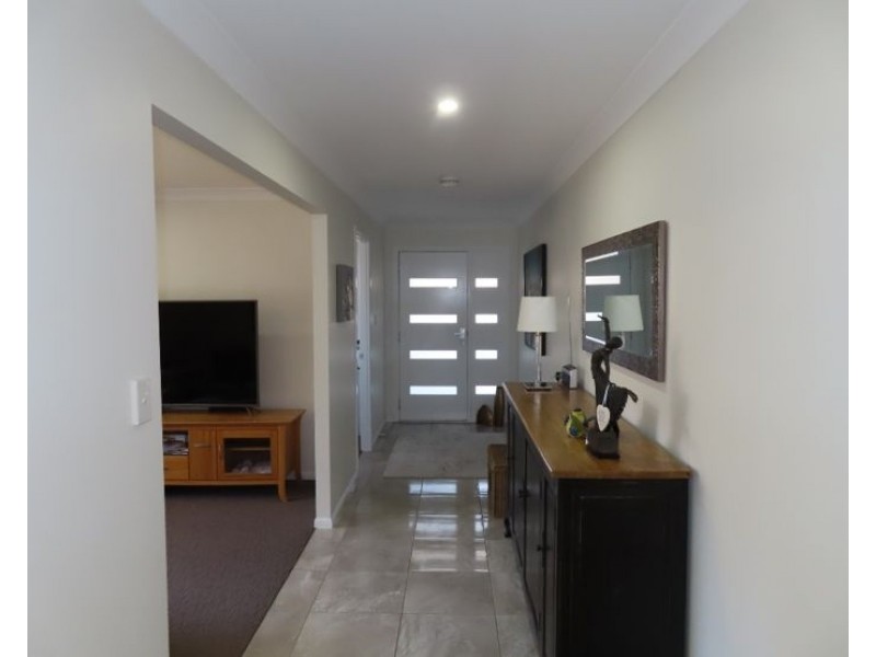 29 Pavilion Drive, Stanthorpe QLD 4380