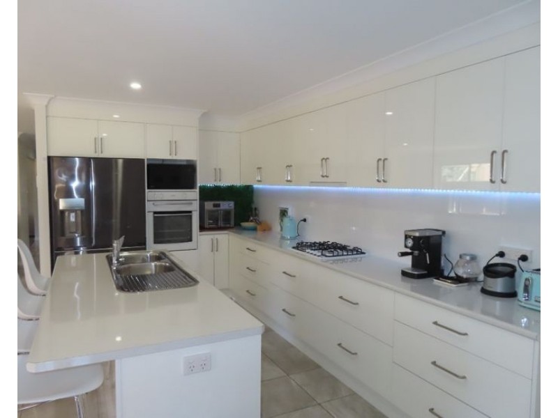 29 Pavilion Drive, Stanthorpe QLD 4380