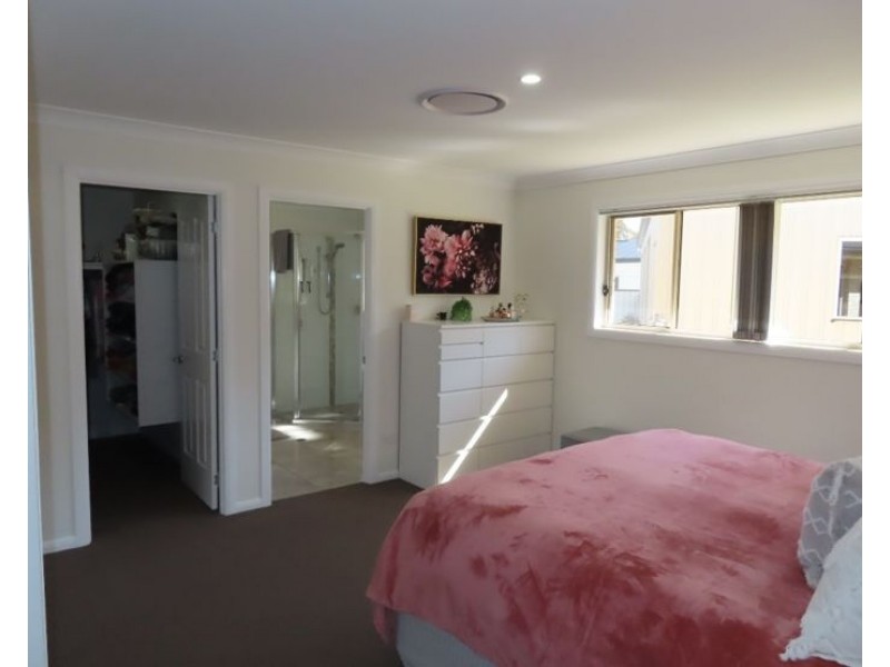 29 Pavilion Drive, Stanthorpe QLD 4380