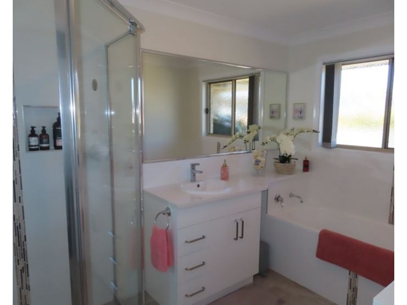 29 Pavilion Drive, Stanthorpe QLD 4380