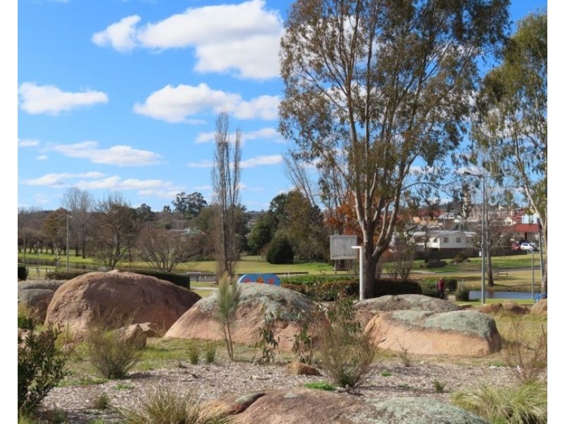 47 Denham Street, Stanthorpe QLD 4380