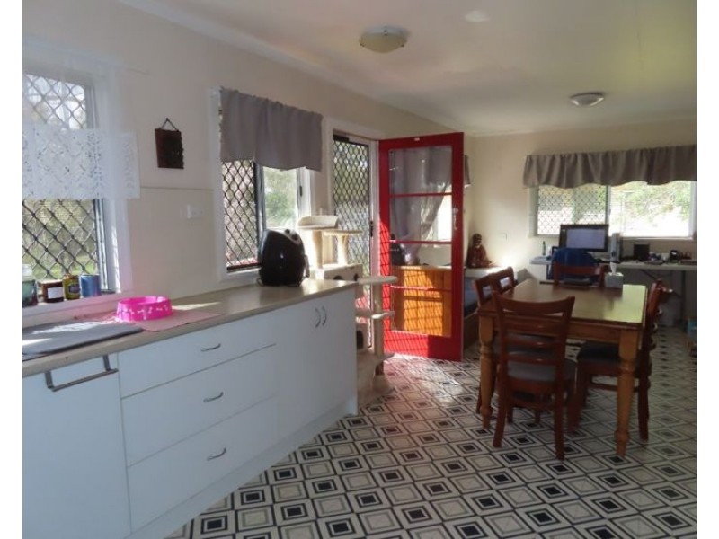 124 Lock Street, Stanthorpe QLD 4380