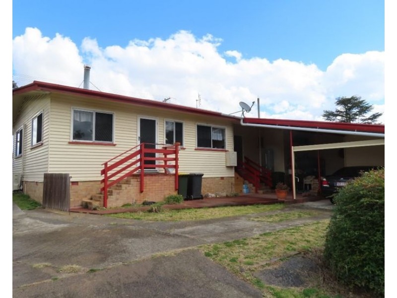 124 Lock Street, Stanthorpe QLD 4380