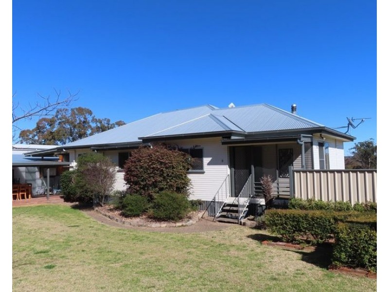 74 Brunckhorst Avenue, Stanthorpe QLD 4380